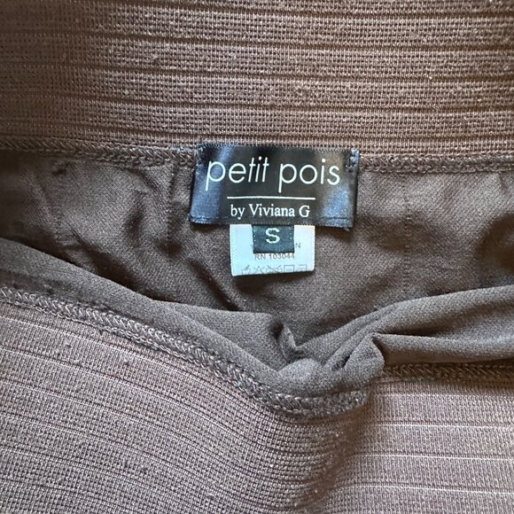 Lightweight Mesh Knee-length Skirt - Picture 5 of 5